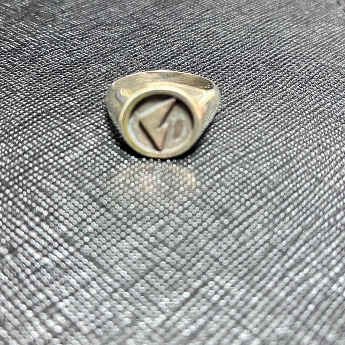POINTLESS JOURNEY EAR RING PJ LOGO GOLD｜Yahoo!フリマ（旧PayPay