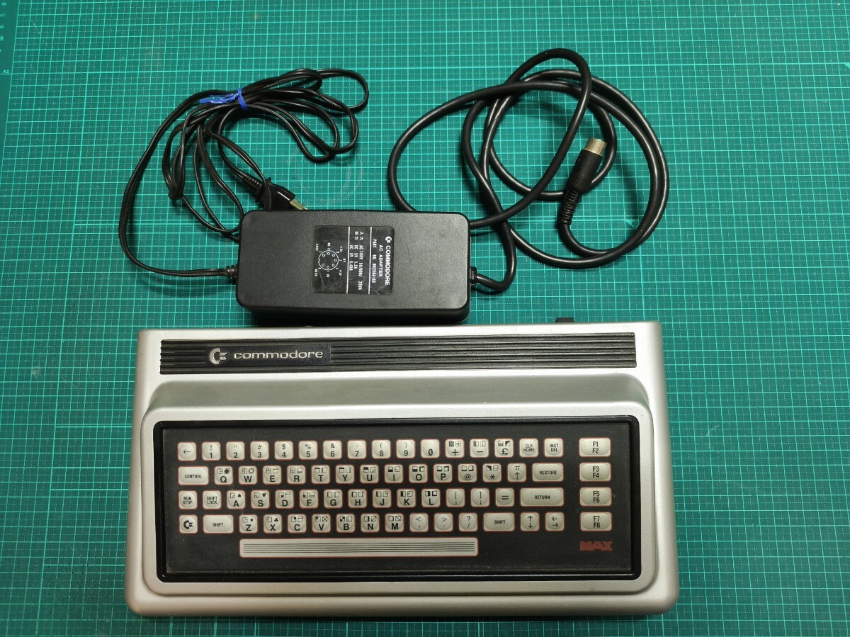 Yahoo!オークション -「commodore max」の落札相場・落札価格