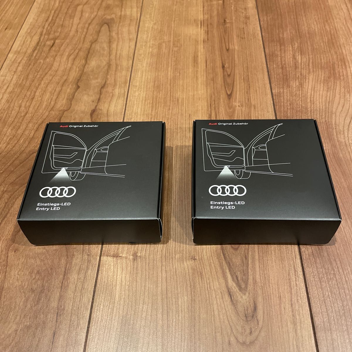 Audi アウディ 純正 ドアエントリーライト フォーリングス 4G0052133G