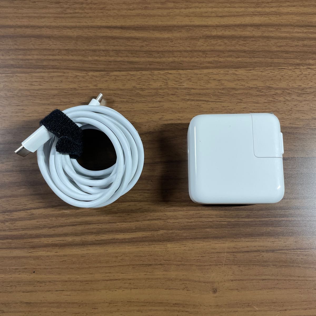 Apple 純正】充電器＋ケーブル（M1 Macbook Air 付属品）｜Yahoo