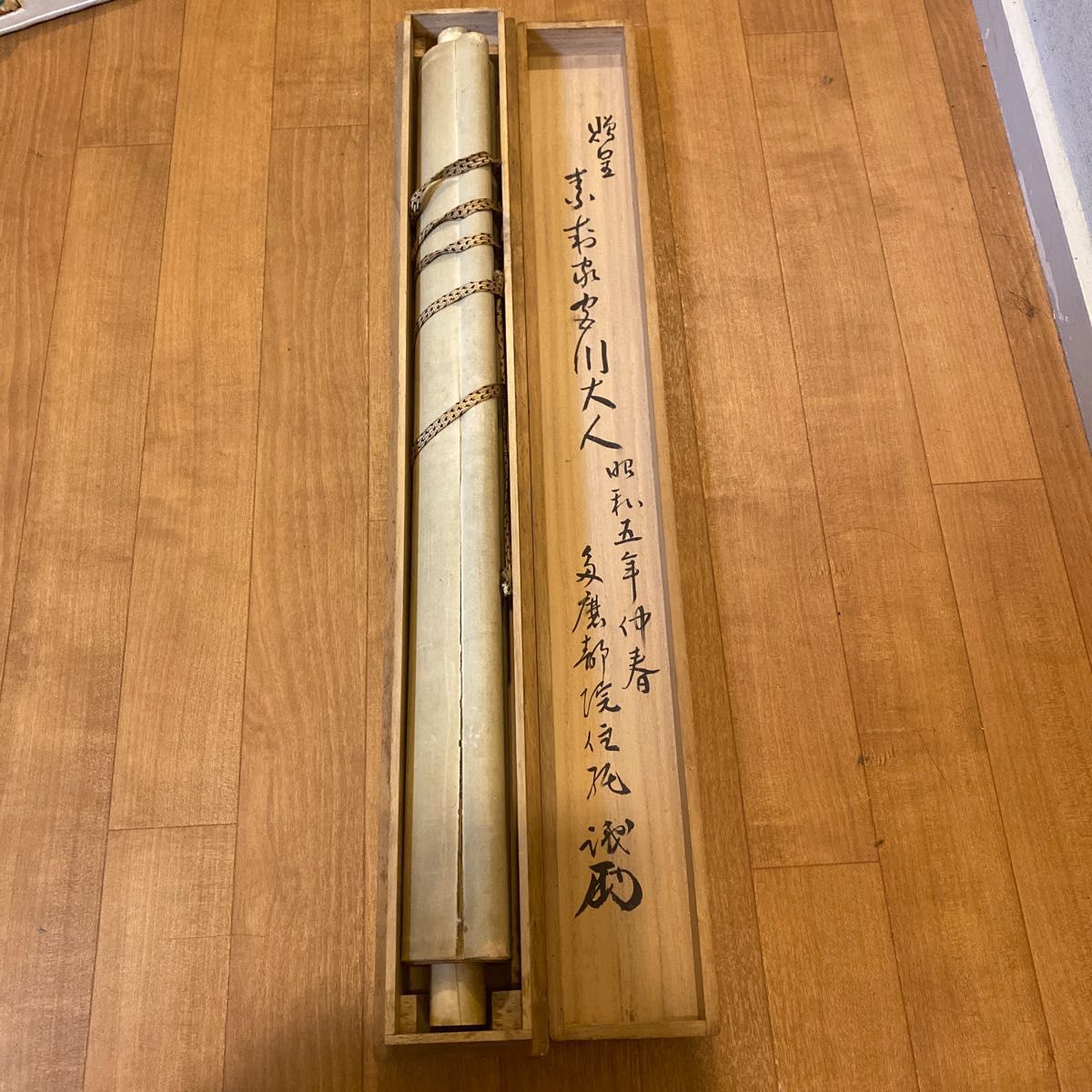 肉筆 真作 掛け軸・書画立軸. 骨董品 共箱