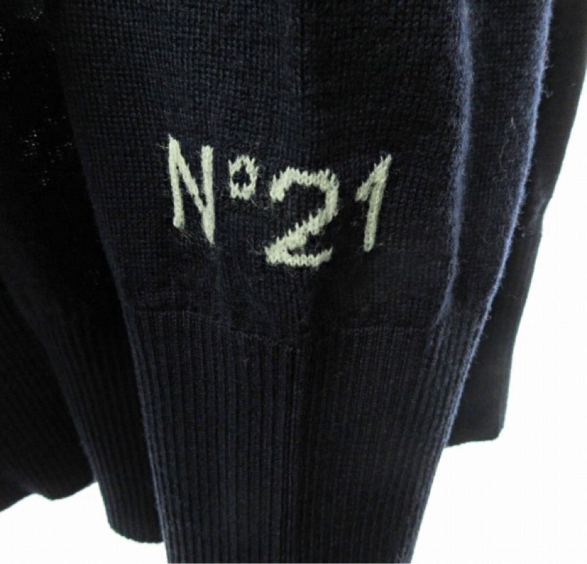 未使用品】ヌメロヴェントゥーノ N°21 タグ付き セーター ニット 長袖