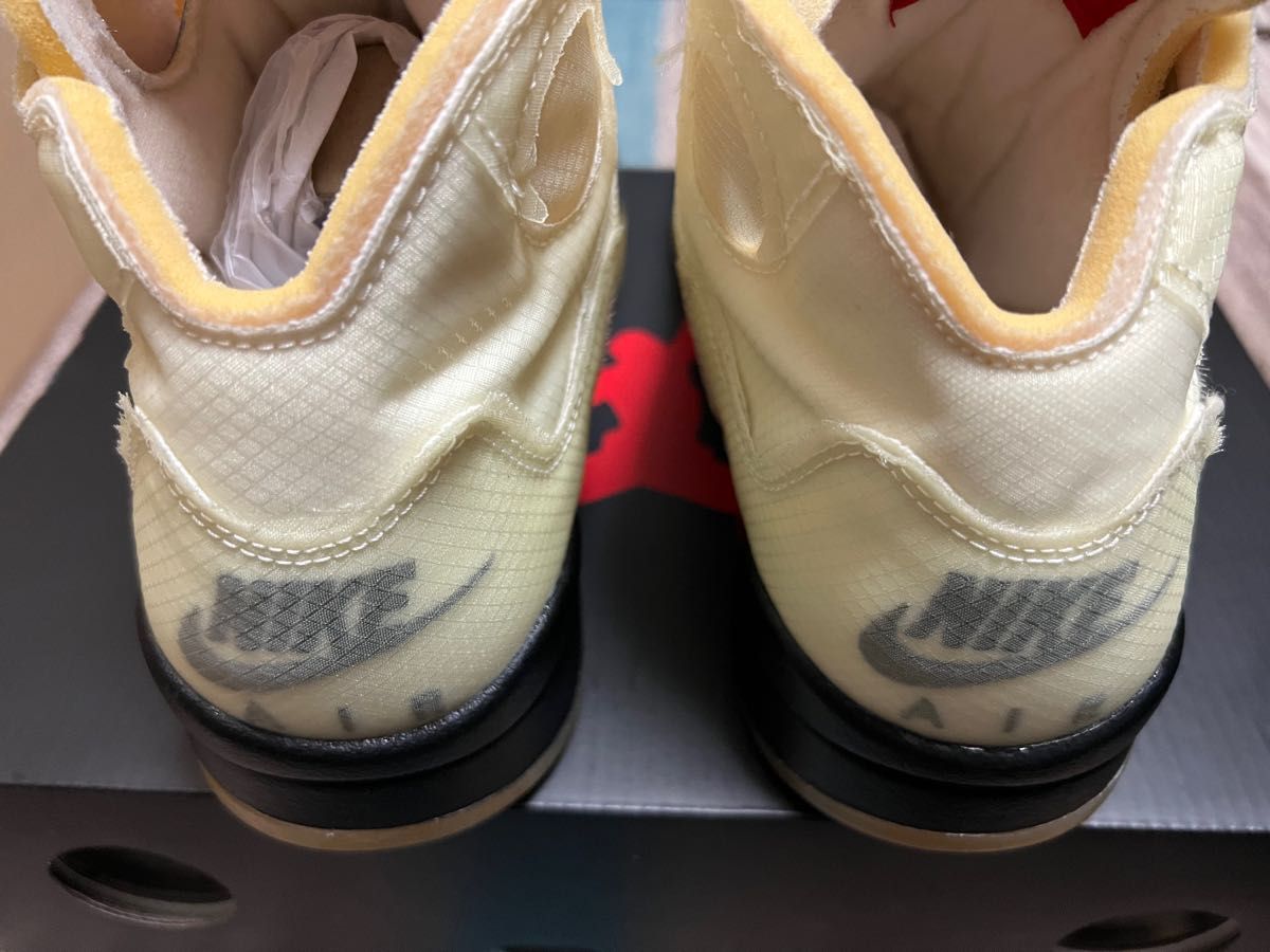 Off-White × Nike Air Jordan 5 