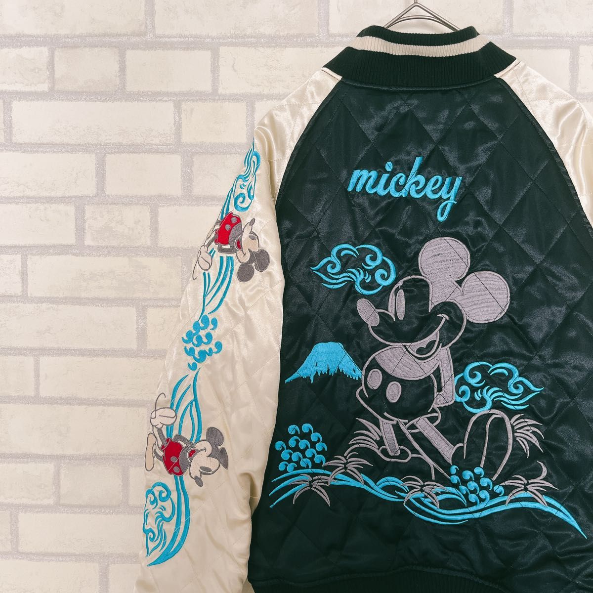 Disney ミッキーリバーシブル スカジャン 刺繍 スーベニアジャケット