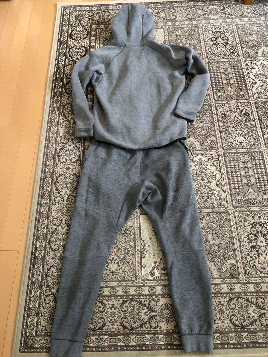 早い者勝ち 廃盤品 テックフリース Mセットアップ グレー ナイキテック