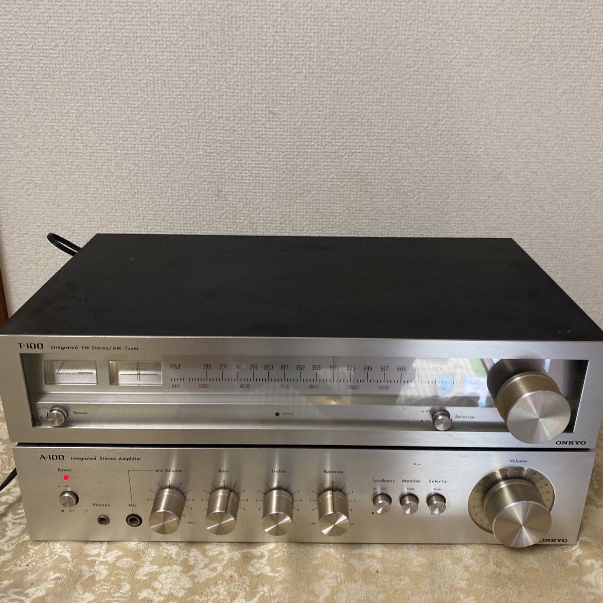 ONKYO pre-main amplifier A-100 stereo tuner T-100 Onkyo sound
