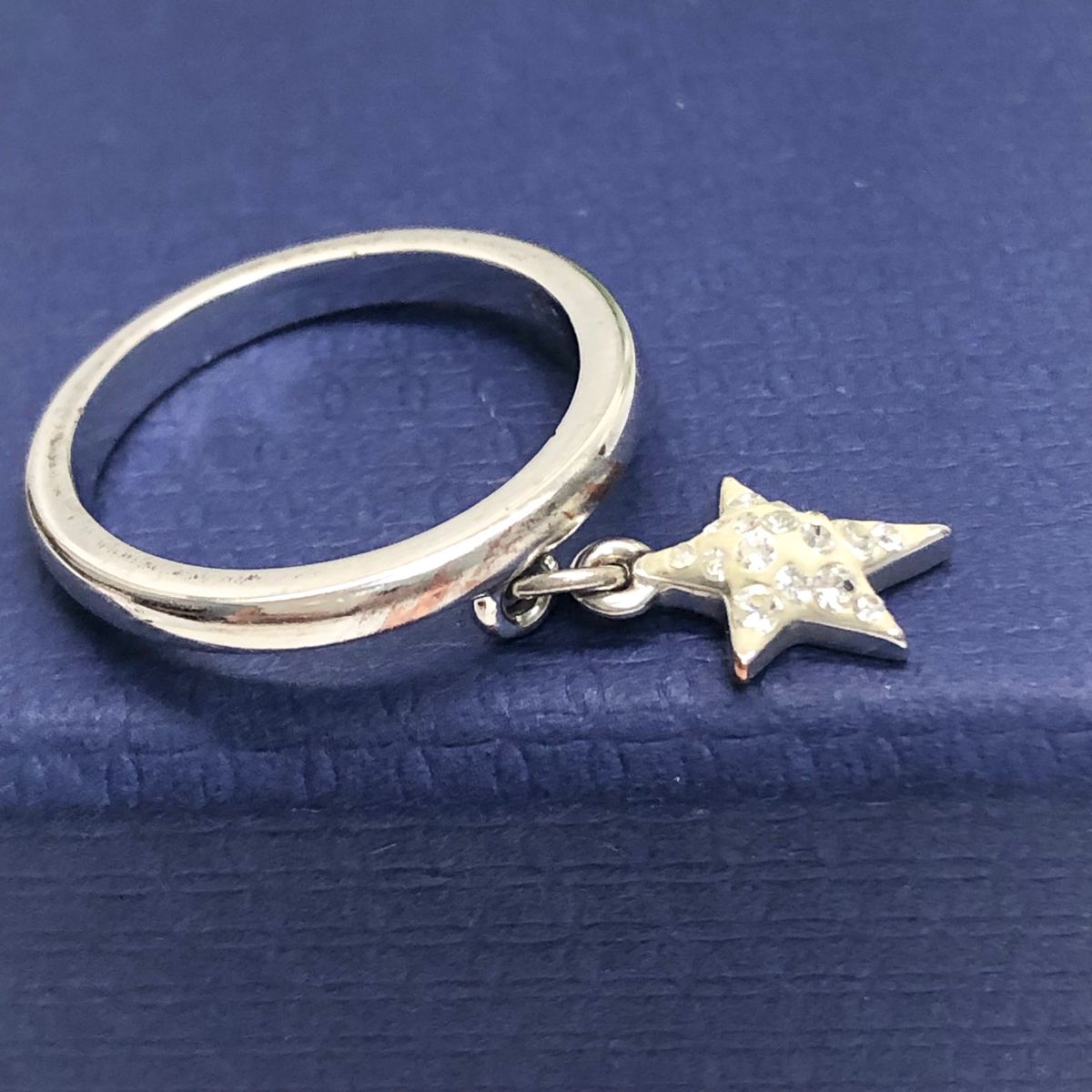 スワロフスキー 3連 リング 指輪 スター 星 ストーン サイズ52｜Yahoo
