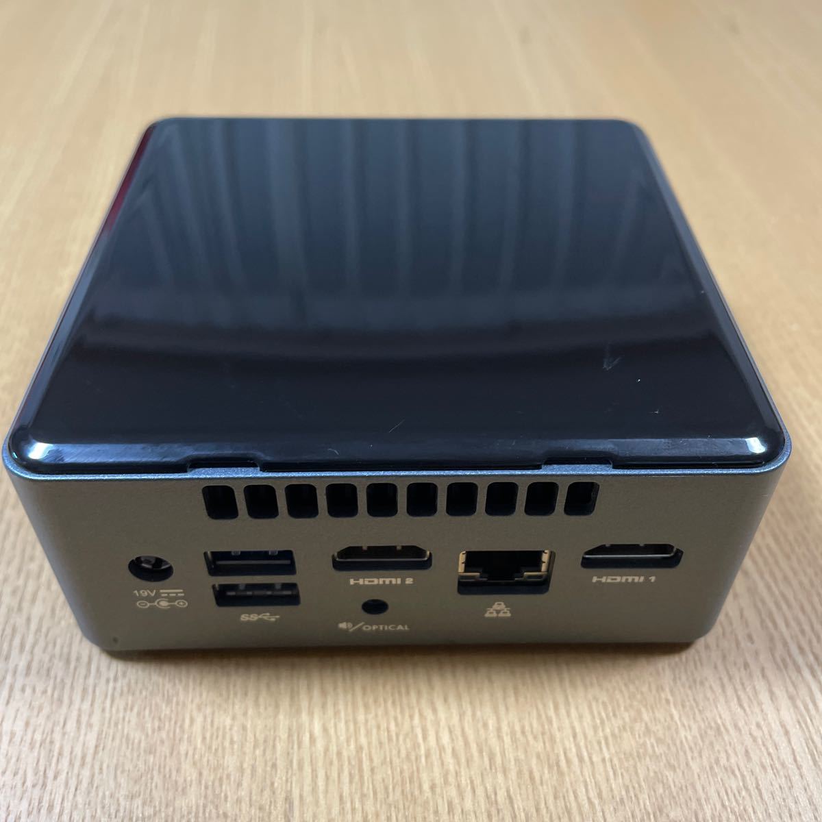 送料無料 intel NUC NUC7JY Cereron J4005 MEM 4GB eMMC 32GB Window11