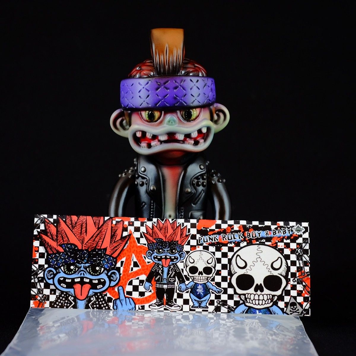 blackbook toy × かっこわらい雑貨店(笑)コラボ ワンオフソフビ PUNK