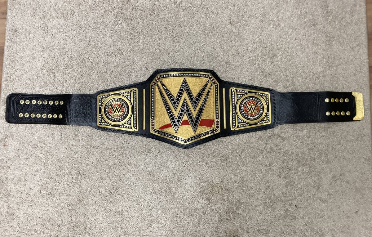 Yahoo!オークション - 送料無料 WWEユニバーサル王座 チャンピオンベル