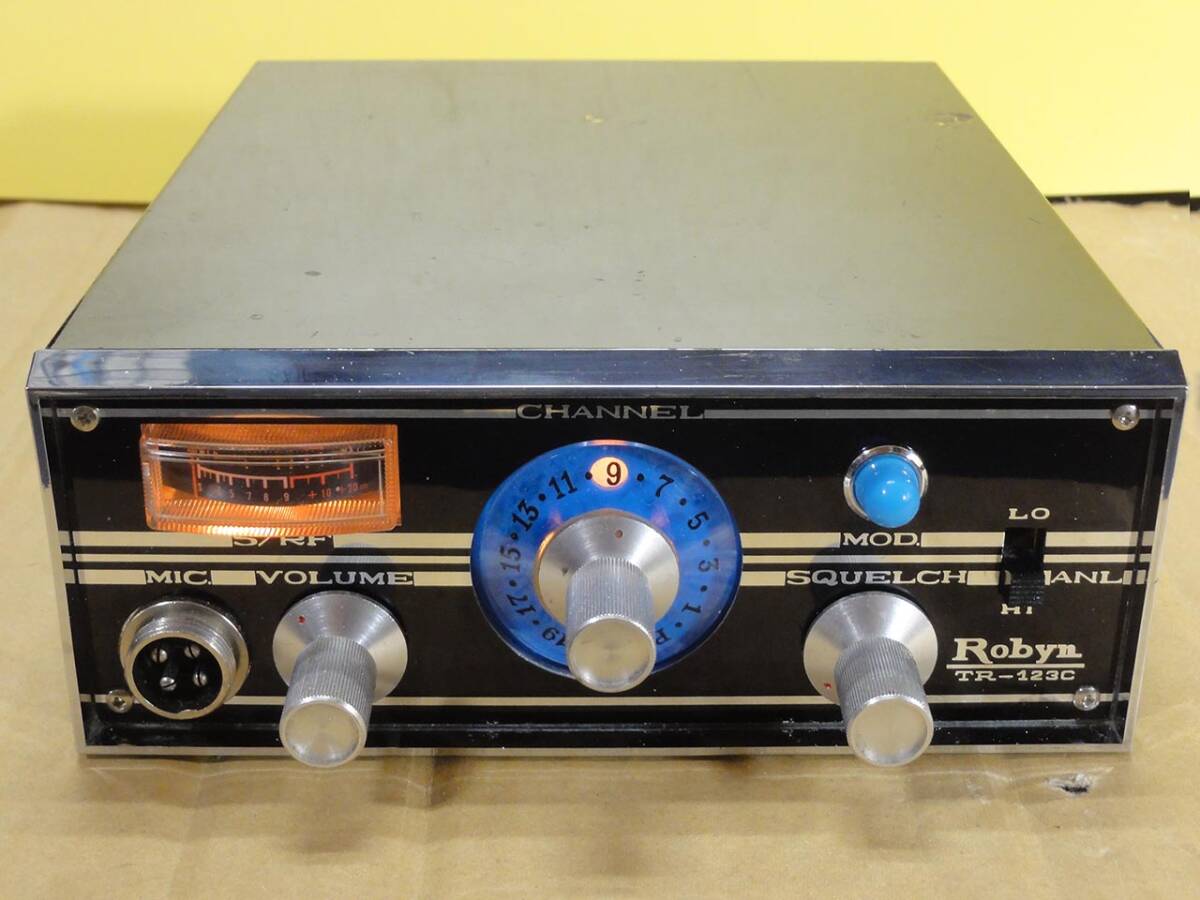 Yahoo!オークション - CB無線機 ロビン TR-123C 純正マイク付 上程度美