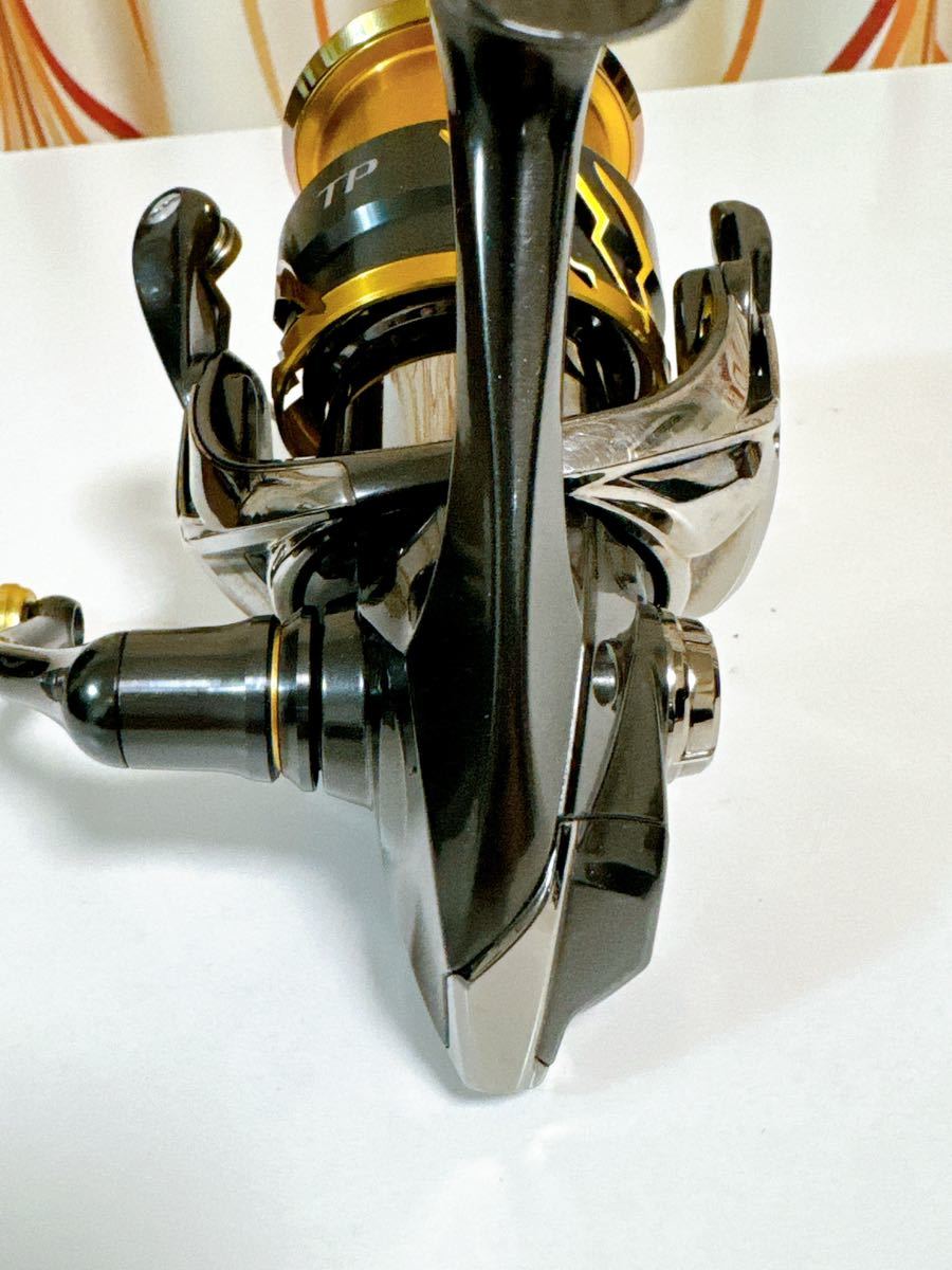 シマノ SHIMANO 20TWIN POWER 20ツインパワー4000MHG リブレ