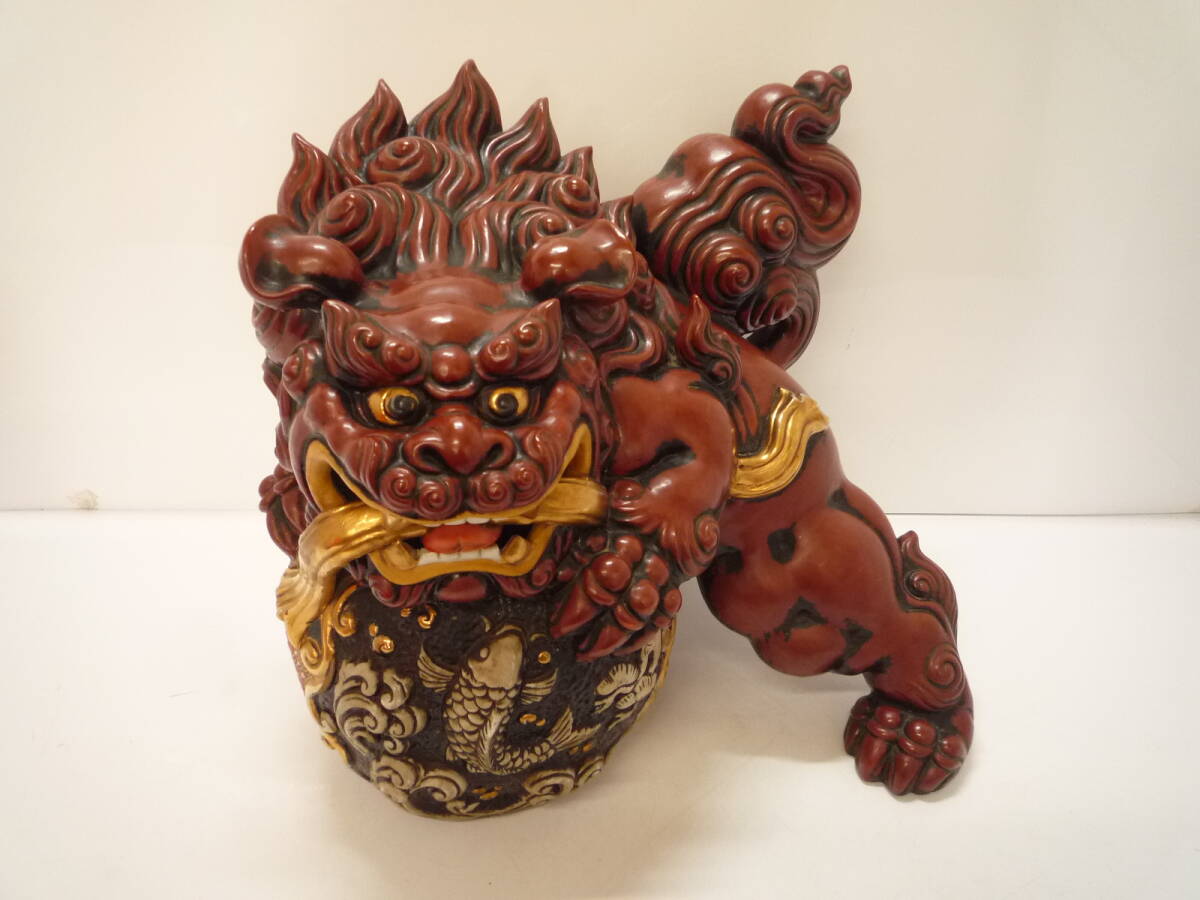 ♡九谷焼 大吉 糠川清章 玉乗り獅子 獅子像 赤獅子 縁起物 色絵 置物