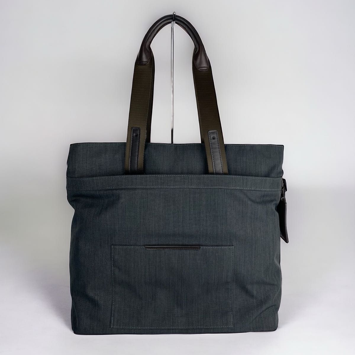 美品】TUMI / コンパニオン トートバッグ / グレー 手持ち長さ調節可能