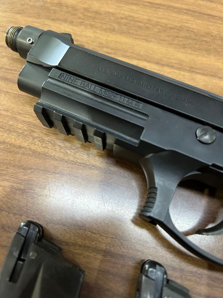 東京マルイ ガスブローバック ベレッタm9 カスタムパーツ付きトイガン