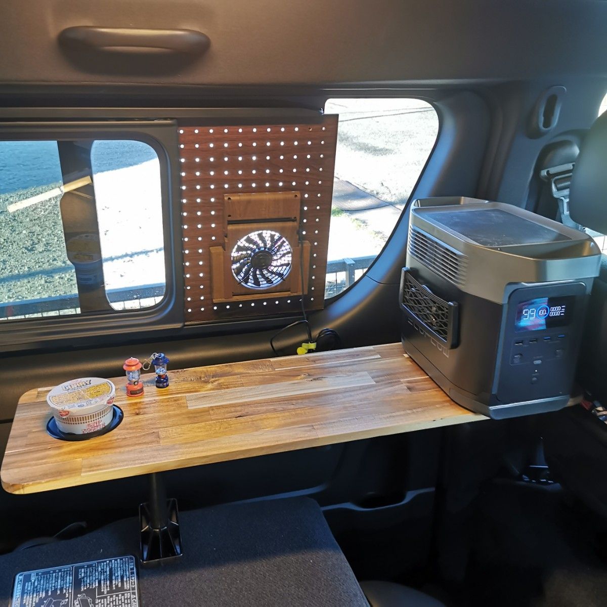 ハイエース セカンドシートテーブル サイドテーブル 車中泊 キャンプ
