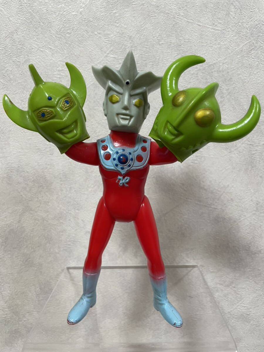 Yahoo!オークション - 貴重 ブルマァク 全員集合セット版 ウルトラマン