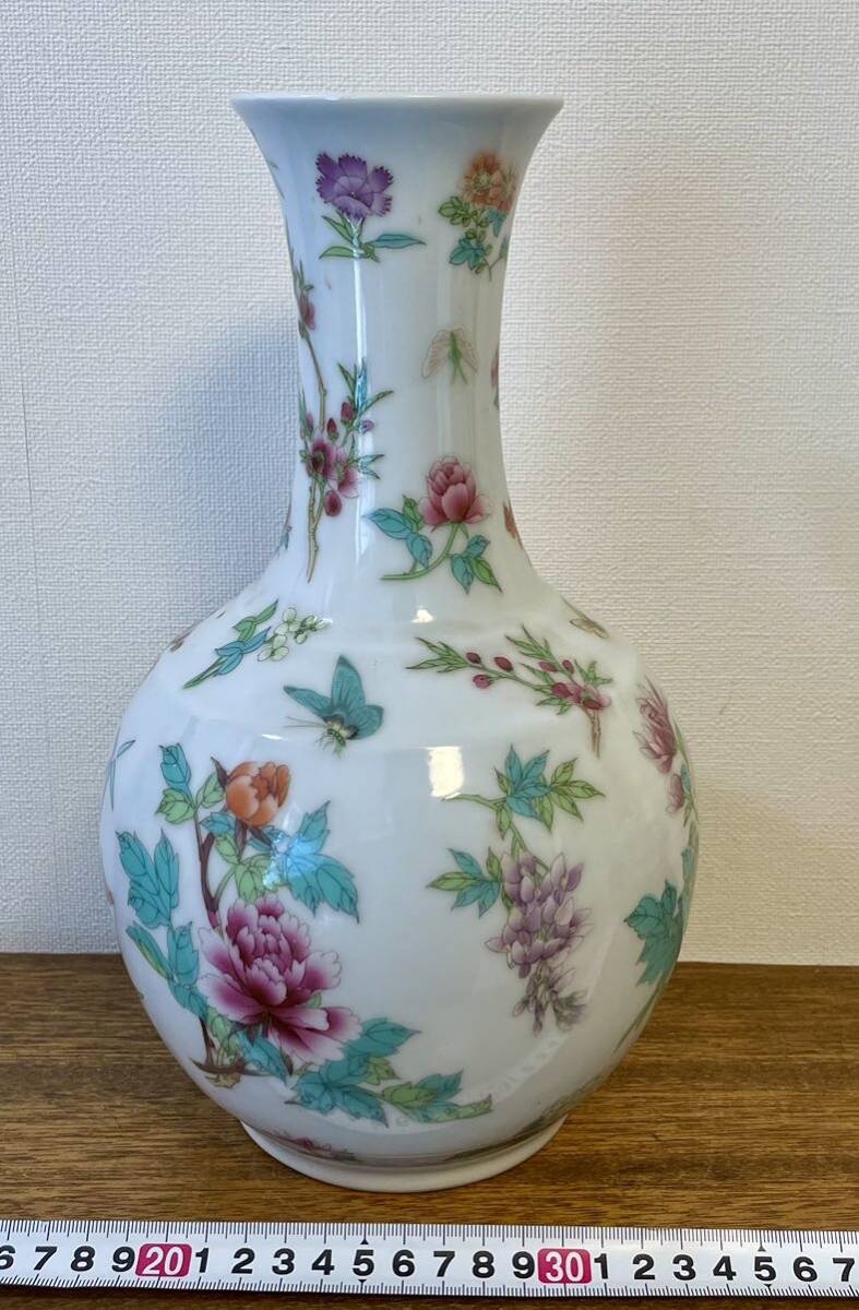 粉彩花卉図柄賞瓶 装飾品 花瓶 美品 景徳鎮 陶磁器 工芸品 美術品 置物