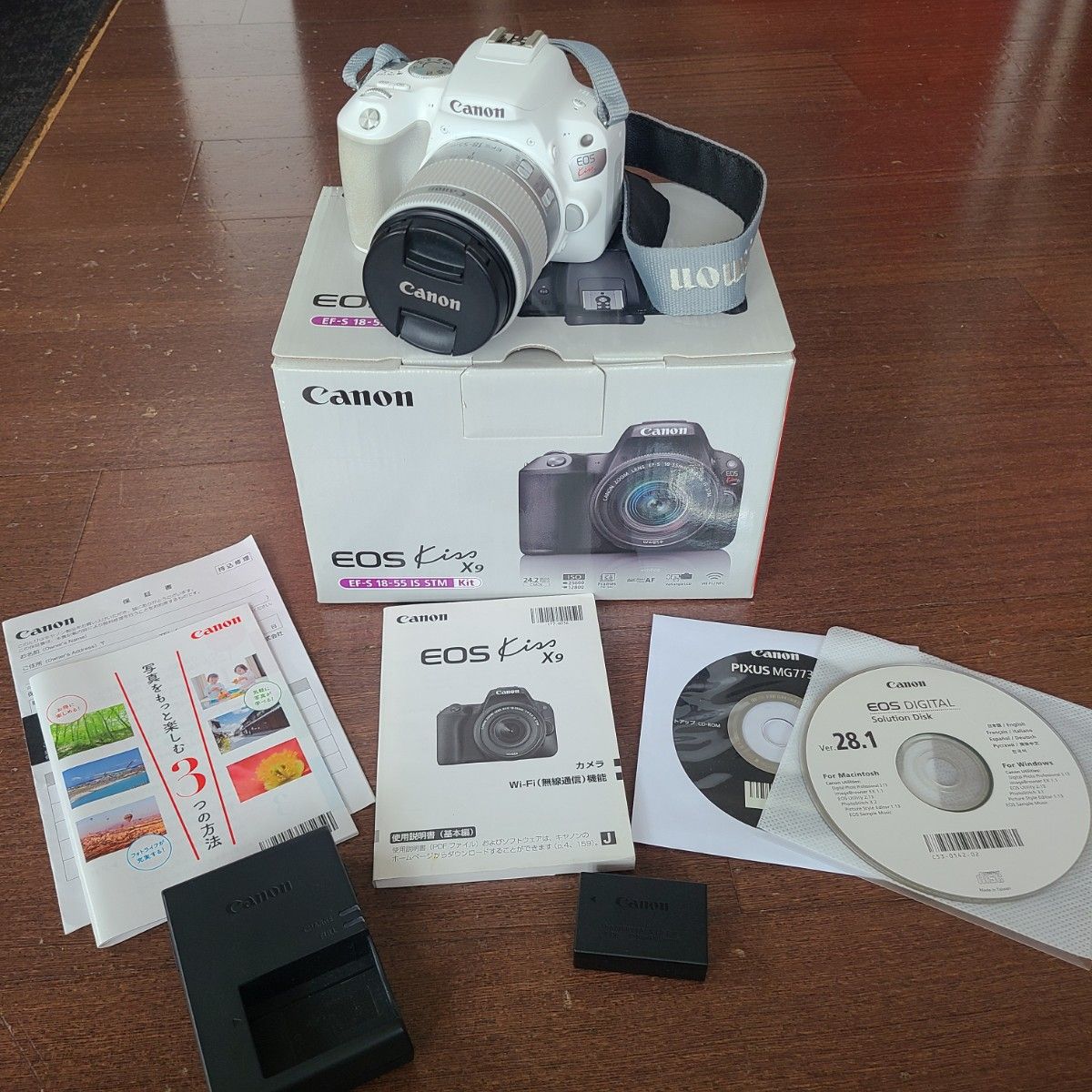 Canon EOS Kiss X9 ホワイト白 希少 デジタル 一眼レフカメラ キャノン