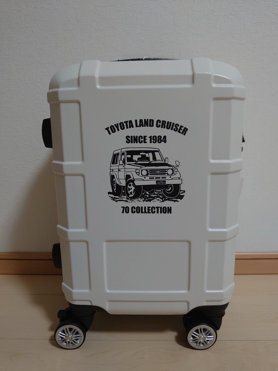 新品】限定品 ランドクルーザー70 キャリーケース｜Yahoo!フリマ（旧