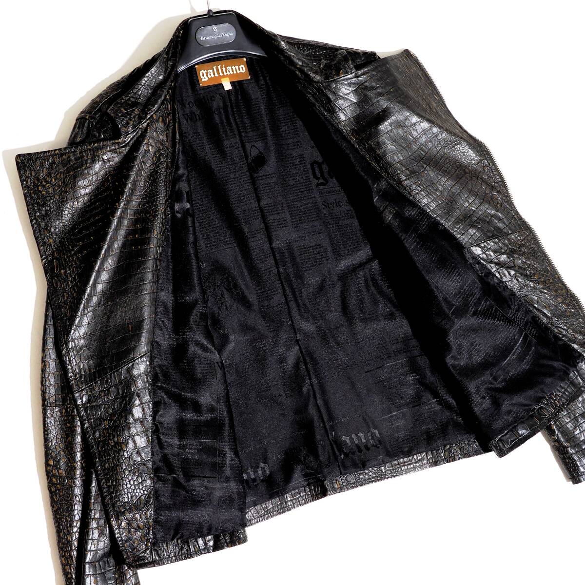 贅の極み MADE IN ITALY「john galliano/ジョンガリアーノ」圧巻の艶