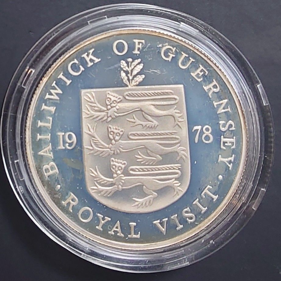 注文品 1976年 マレーシア銀貨 25リンギット＋1980年 メキシコ銀貨 1
