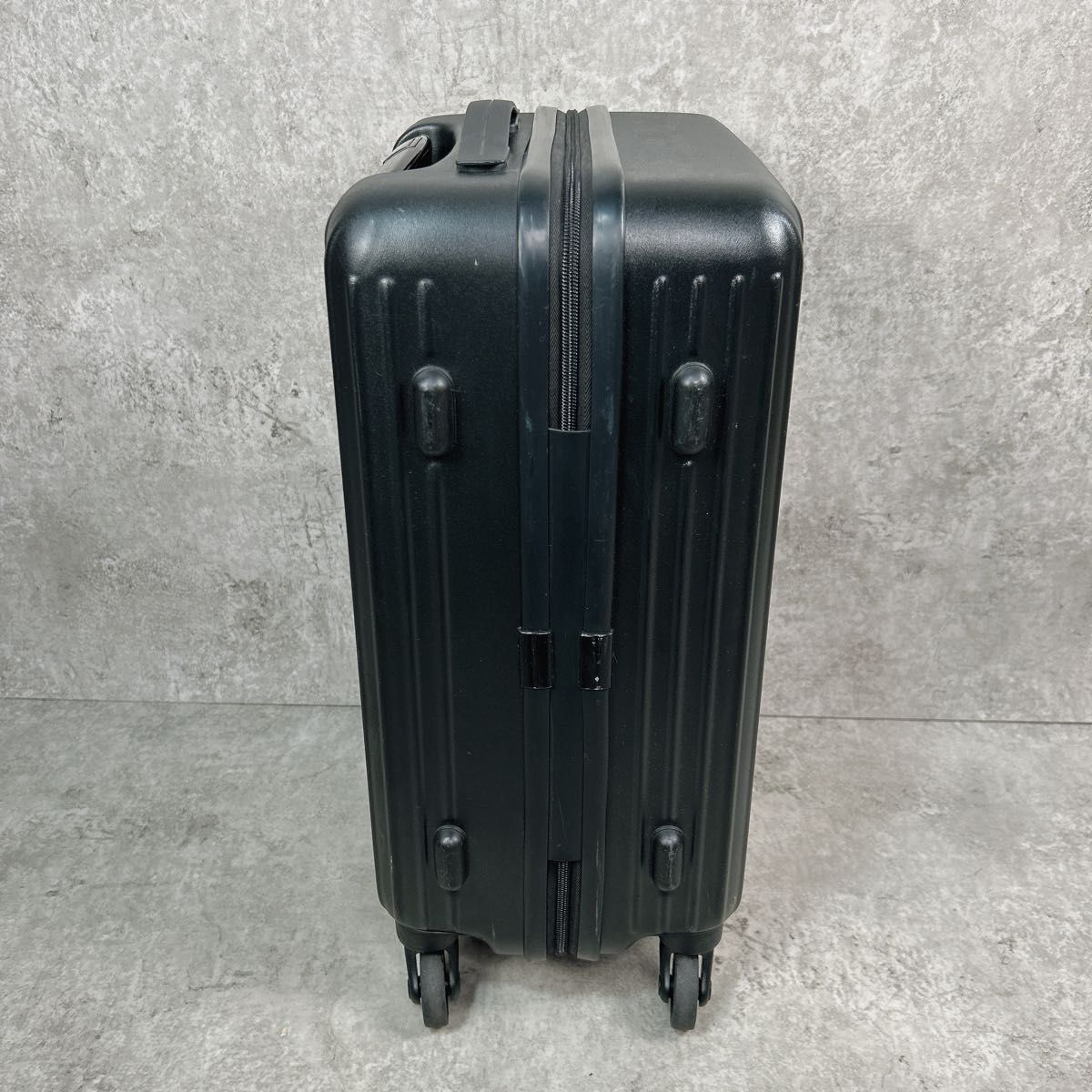 限定】メルセデス・ベンツ スーツケース 130周年記念 機内持込 31L