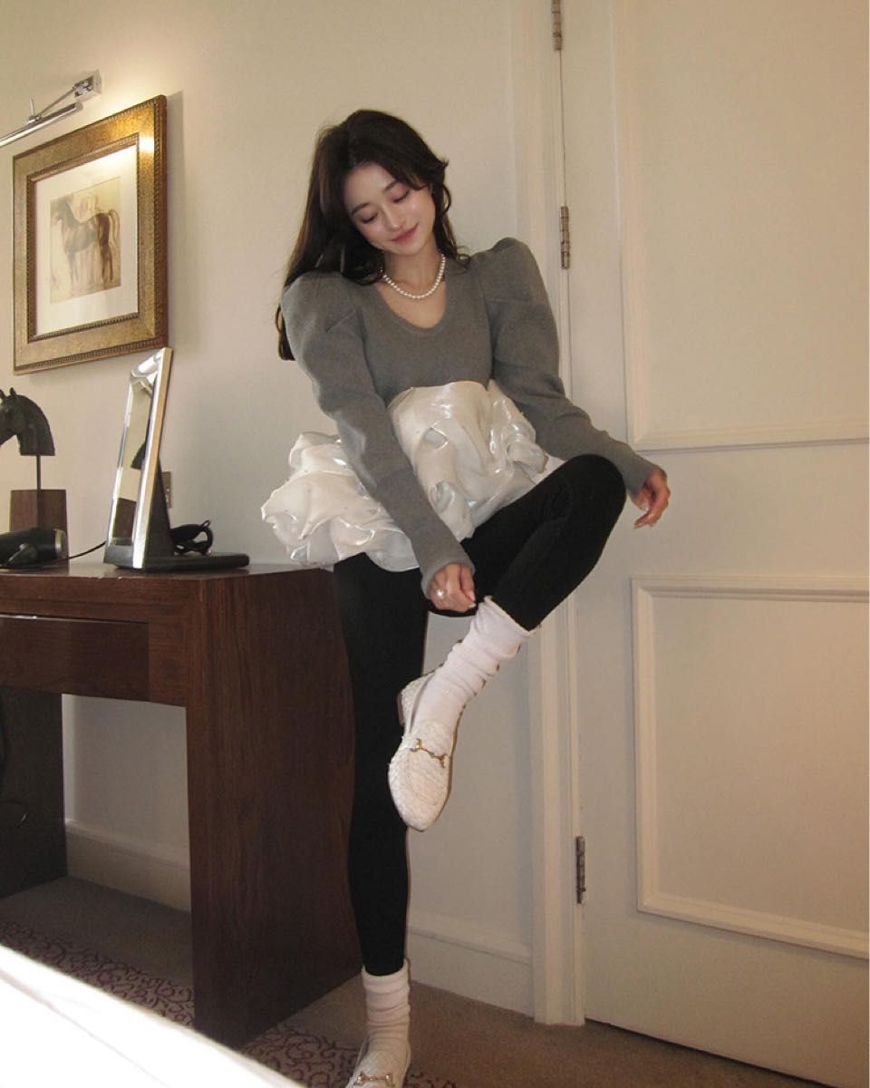 最終下げ ラスト1点 Bibiy AMELIE PEPURAMU KNIT｜Yahoo!フリマ（旧