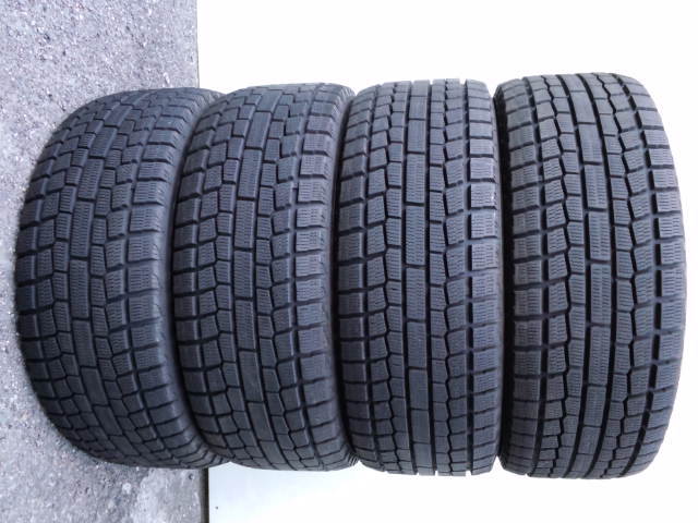 スタッドレス YOKOHAM ICE GUARD 215/45/17 バリ山 バリ山スタッドレス