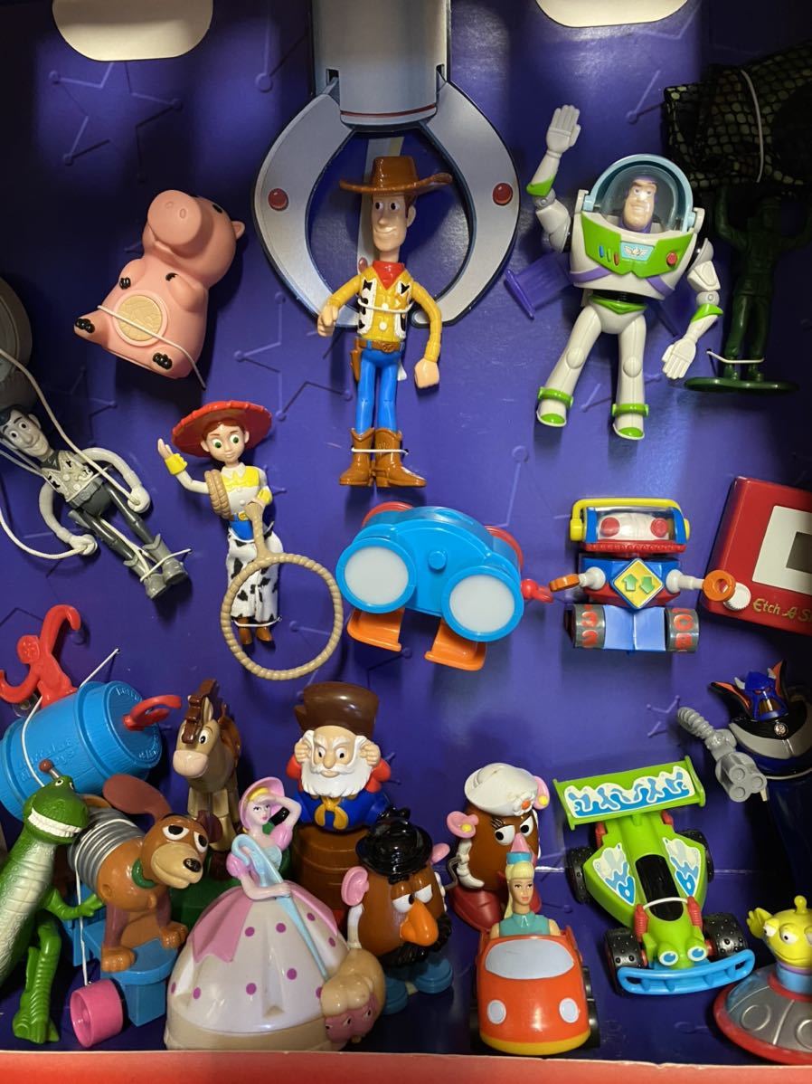 マクドナルド ハッピーセット トイストーリー ディズニー ピクサー
