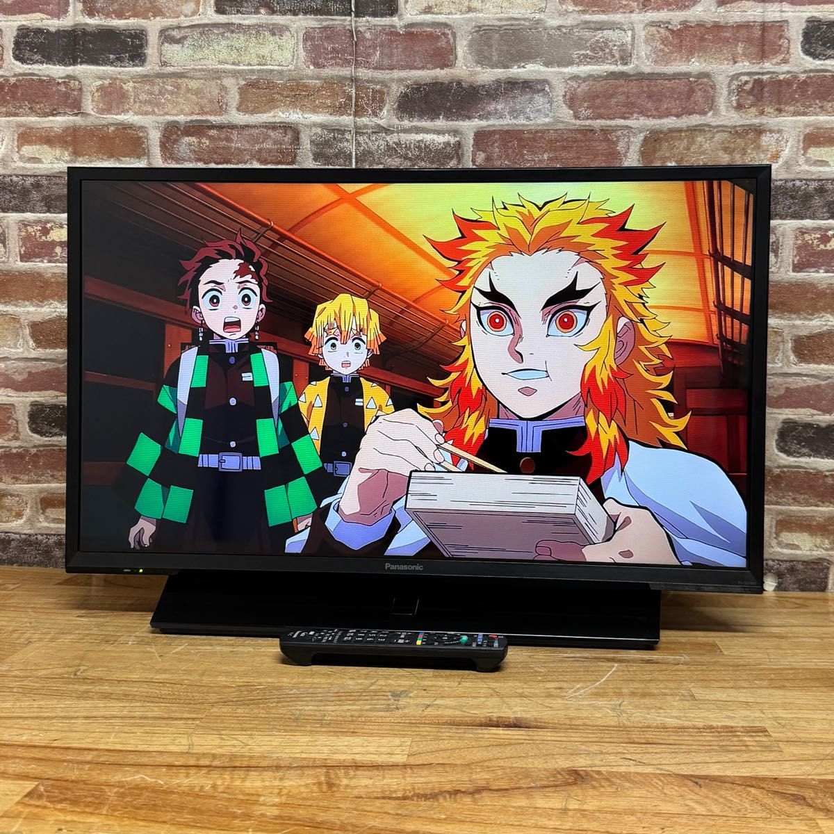 パナソニック 32インチ 液晶テレビ ビエラ TH-32J350 ハイビジョン