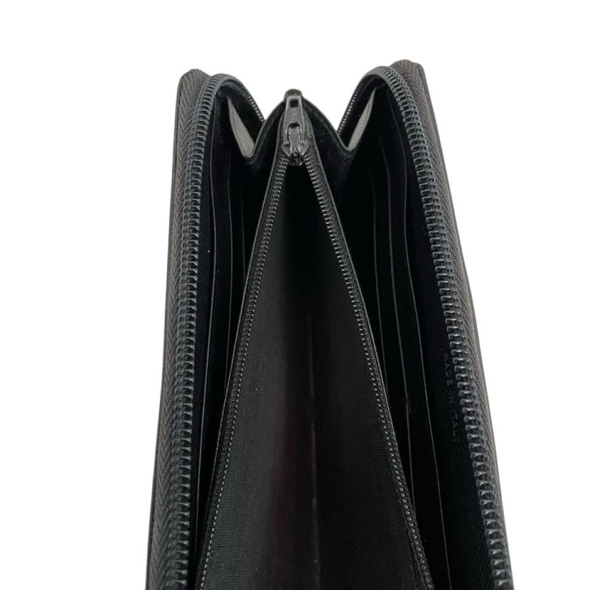 PRADA プラダ 長財布 ラウンドファスナー サフィアーノ レザー 三角