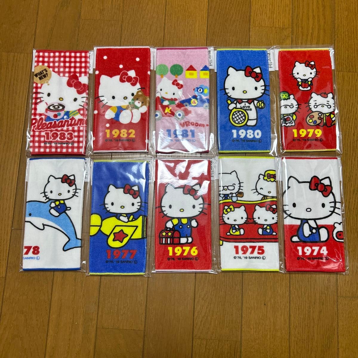 ご当地キティ ハローキティ 50周年 プチタオル 50枚まとめ売り 1974