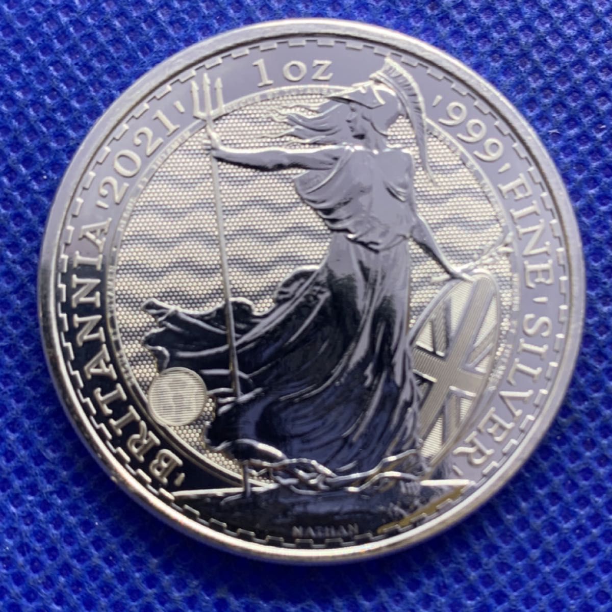 2021年ブリタニア銀貨 1オンス(31 1g) キズ有り FINE SILVER999本物