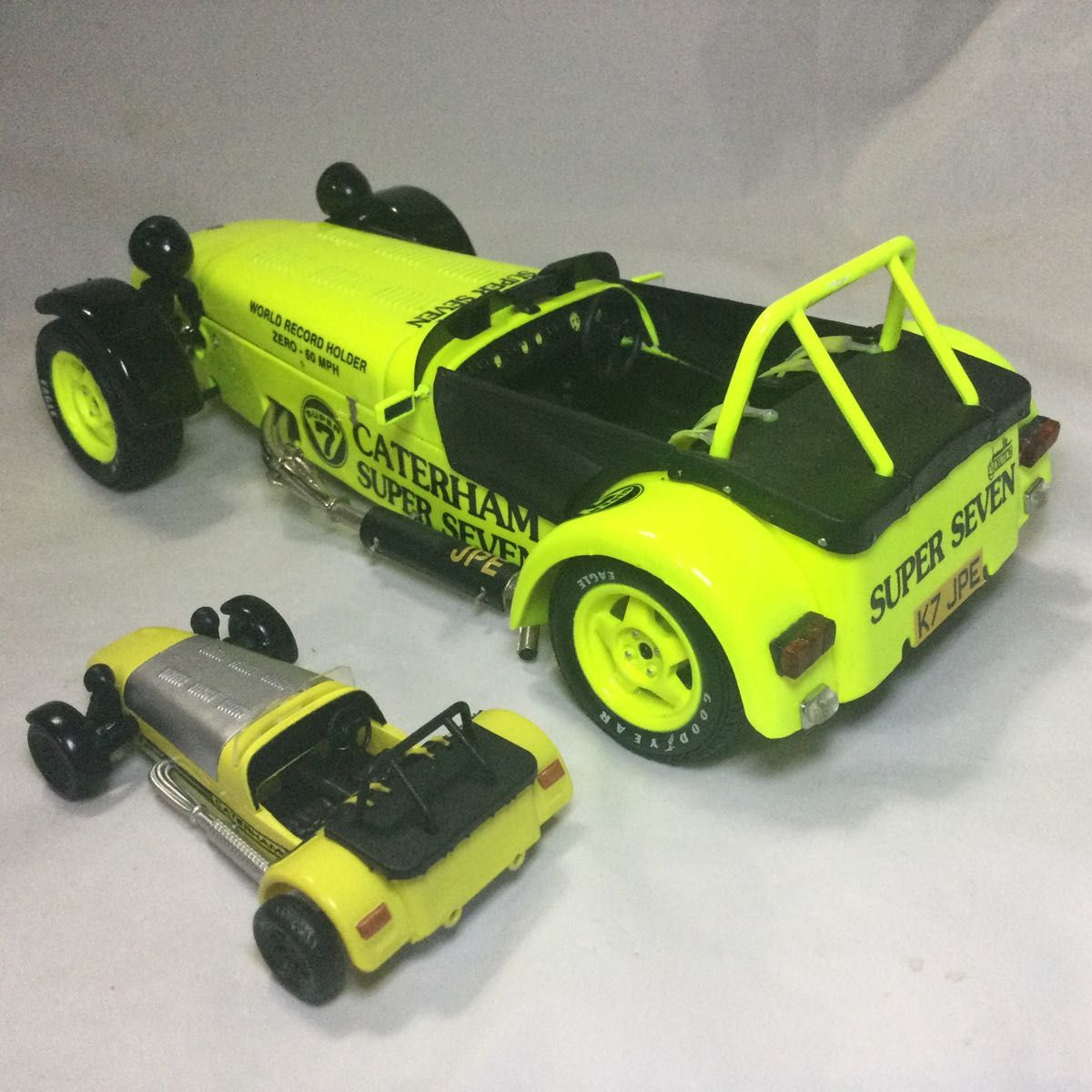 CATERHAM SUPER SEVEN JPE 1/18 京商 & 1/43 ミニカー｜Yahoo!フリマ