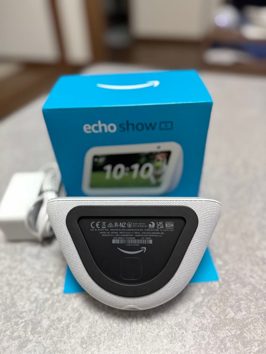 Echo Show 5 (第3世代) スマートディスプレイ グレイシャーホワイト