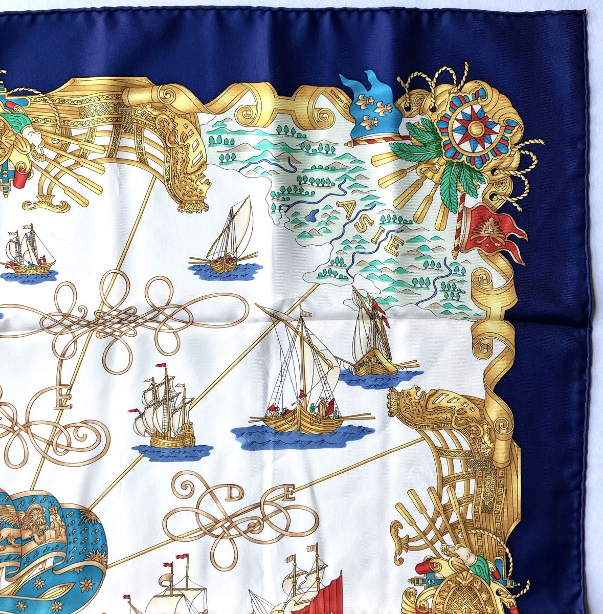 HERMES/エルメス カレ90 VOILES DE LUMIERE 光の帆船 シルク スカーフ