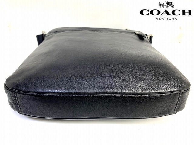 極美品 送料無料 コーチ メンズ COACH レザー クロスボディー 斜め掛け