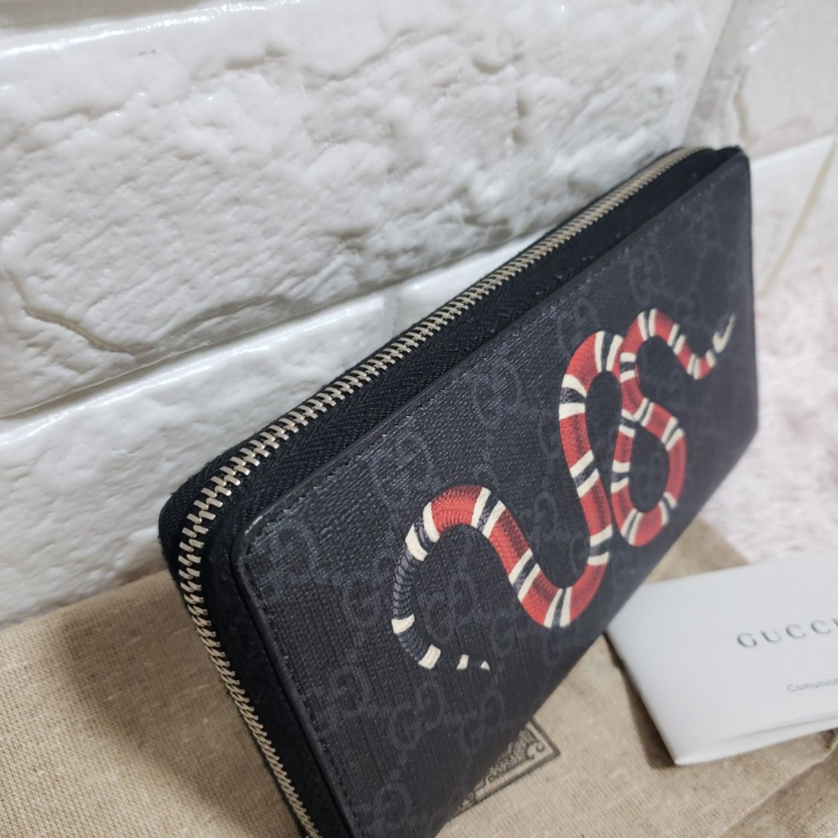 GUCCI グッチ ラウンドファスナー長財布 スネークGGスプリーム 蛇 極美