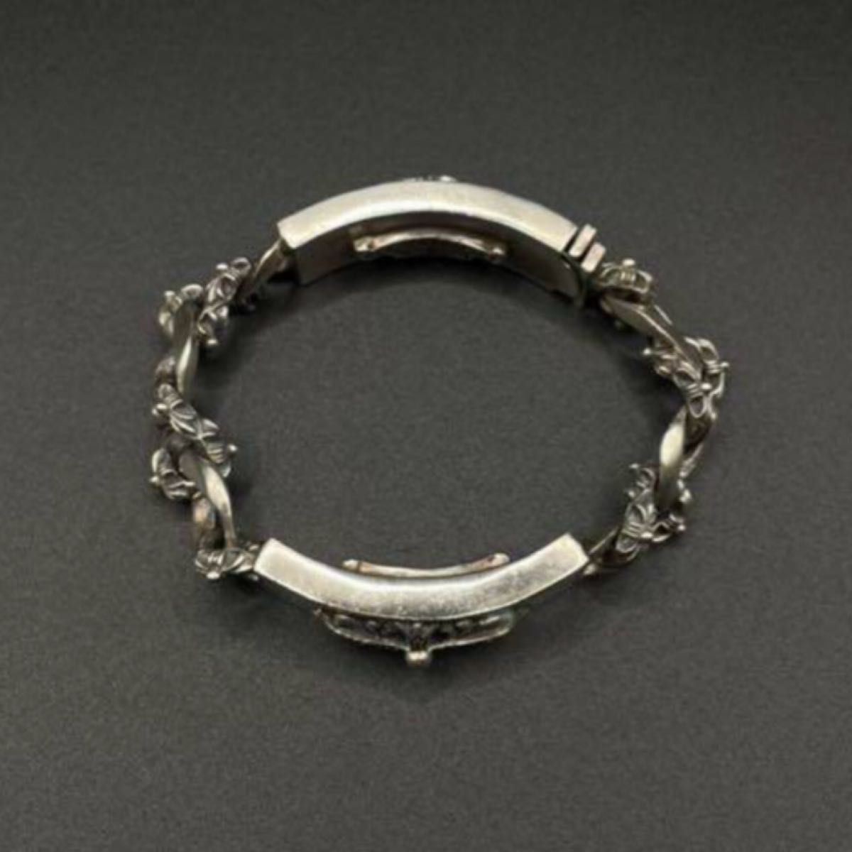 フローラルクロス ダガー IDブレスレット silver 925 色石付き クロム