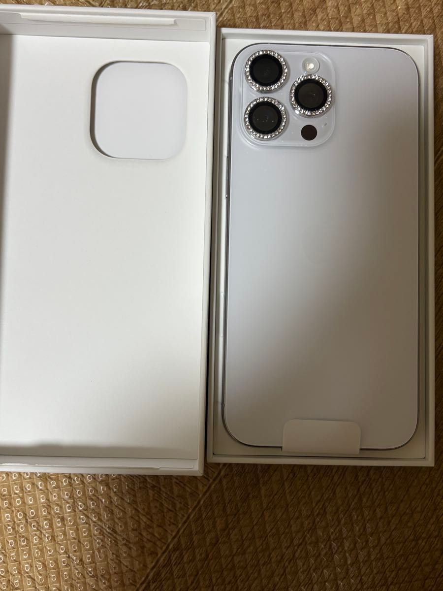 極美品】iPhone 16 Pro Max 256GB ホワイトチタニウム｜Yahoo!フリマ