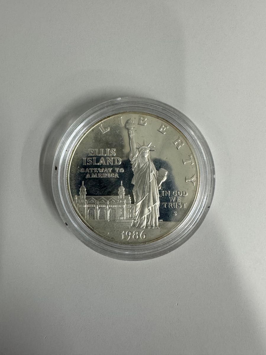 1986年アメリカ合衆国エリス島記念1ドル銀貨自由の女神像 記念コイン 1