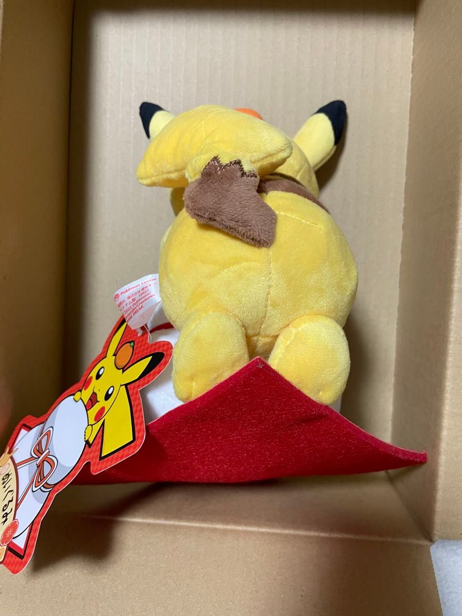 ピカチュウ 鏡餅 ポケモンセンター ぬいぐるみ ピカチュウと鏡餅