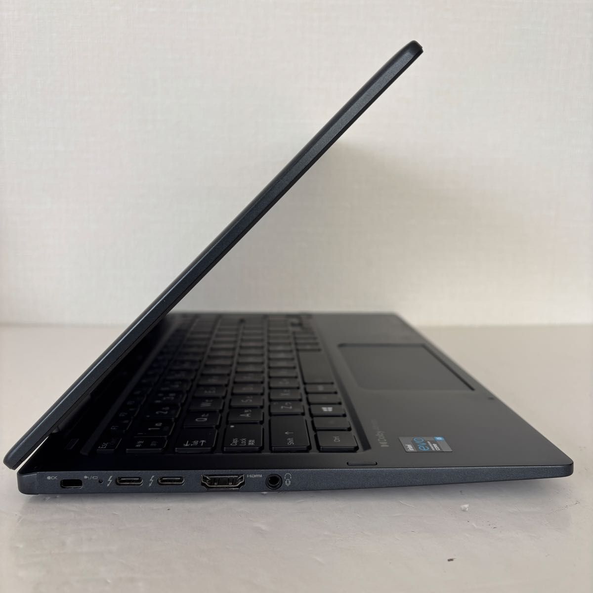 089【タッチパネル】i5第11世代 東芝 ダイナブック 高性能 軽量 準美品