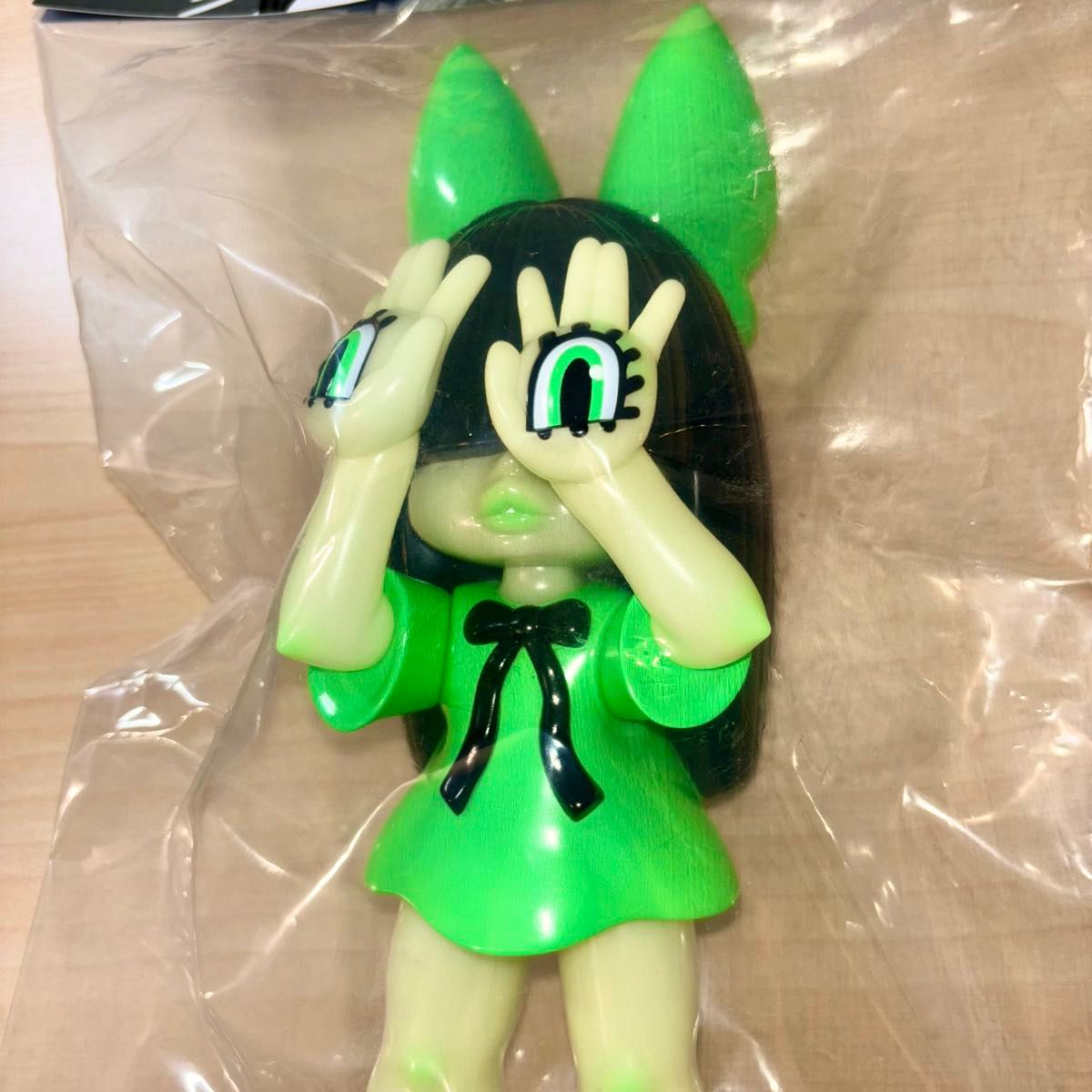 GRAPE BRAIN マッシモ にぎるちゃん GID 蓄光 TTF ソフビ sofvi