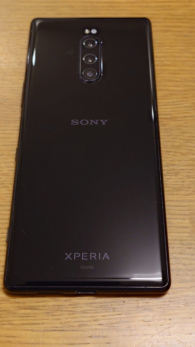 良品 判定◯ SIMフリー au SONY スマートフォン本体 SOV40 ブラック