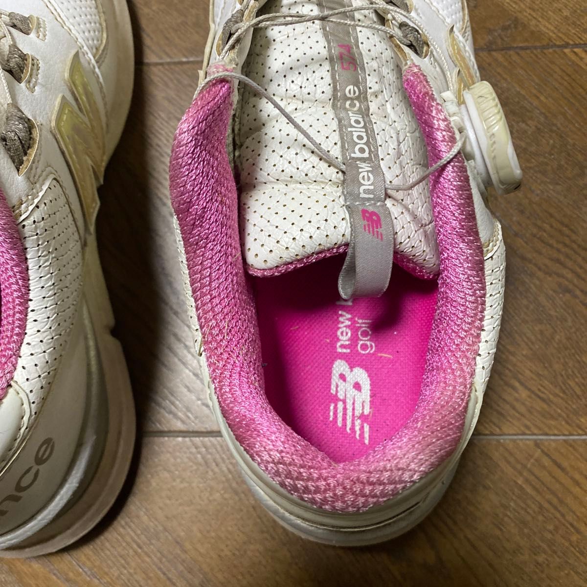 new balance】ニューバランス ボアゴルフシューズ 白×ピンク 23 0cm