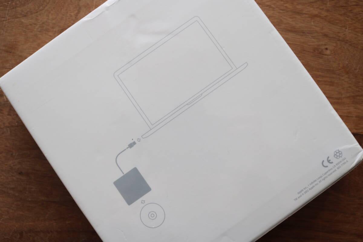 希少/新品未開封/シュリンク包装] Apple純正 USB SuperDrive アップル