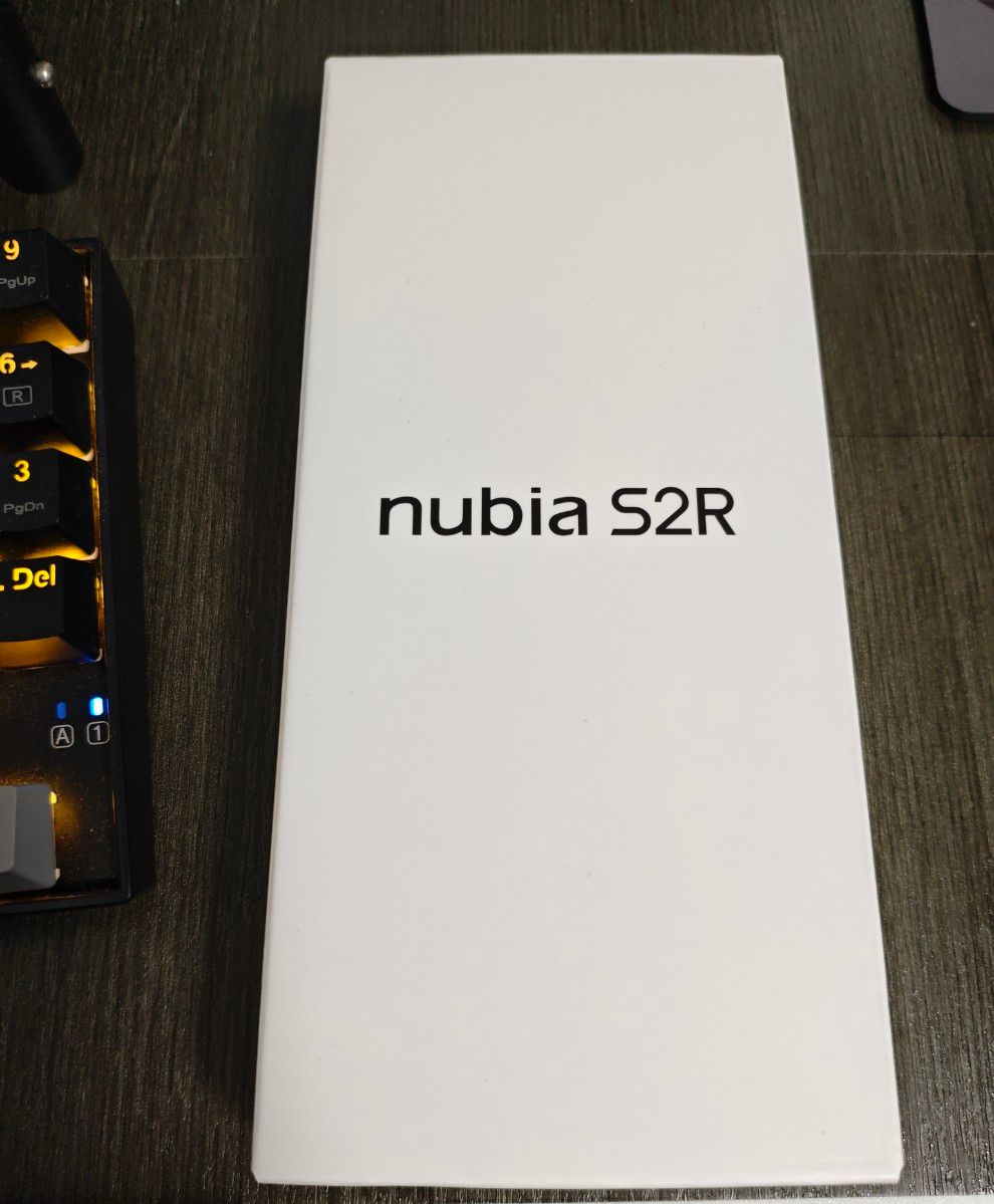 新品未利用-- NUBIA S2R ホワイト｜Yahoo!フリマ（旧PayPayフリマ）