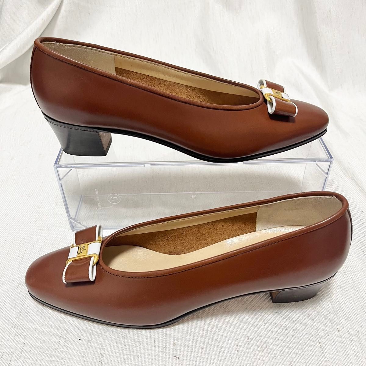 極美品】TANINO CRISCI レザー リボン パンプス ブラウン 37 タニノ